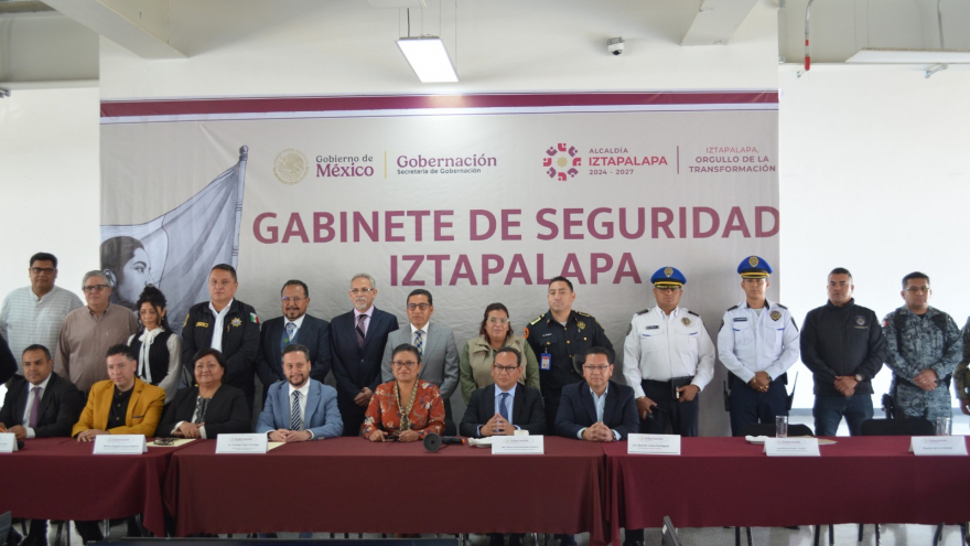 Reunión del Gabinete de Seguridad y la Mesa de Construcción de Paz en  el Plantel Iztapalapa V.