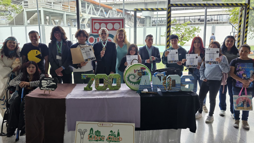 Celebración en el Plantel Iztapalapa V por los 700 años de la fundación México-Tenochtitlan
