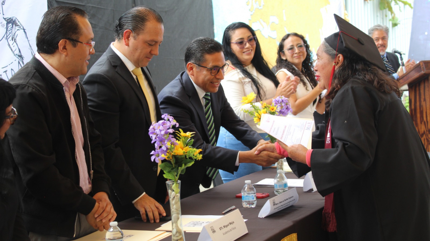 Entrega de reconocimientos en el Plantel Iztapalapa IV “José Emilio Pacheco”