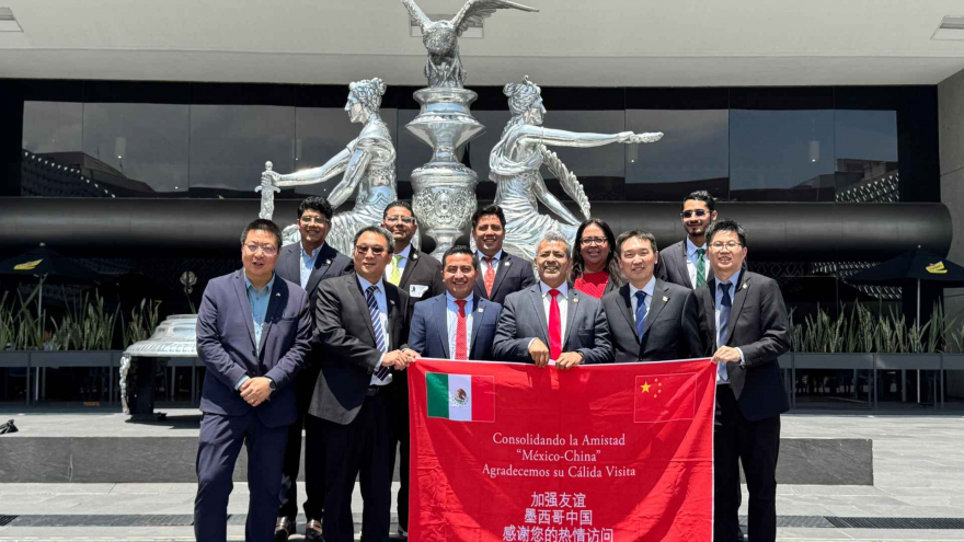 Seminario “Encuentro sobre Innovación y Desarrollo entre Shanghái y México”.